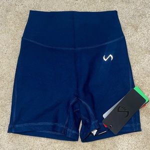 Genesis high waisted workout short. Deep navy